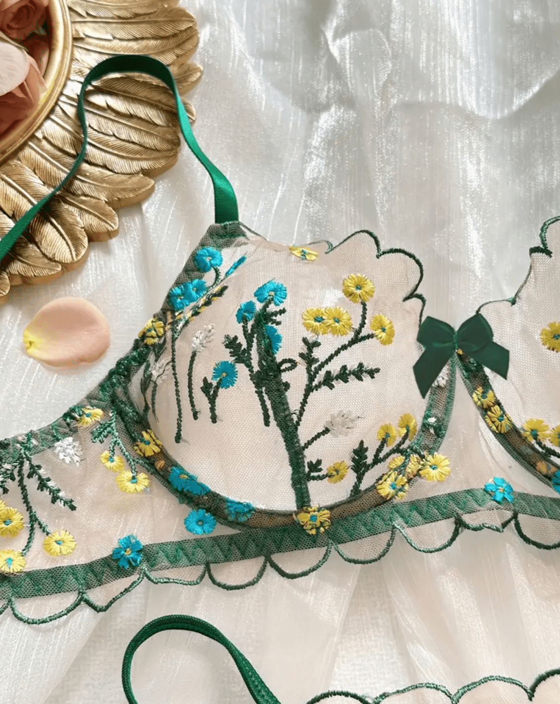 lace bra lingerie green